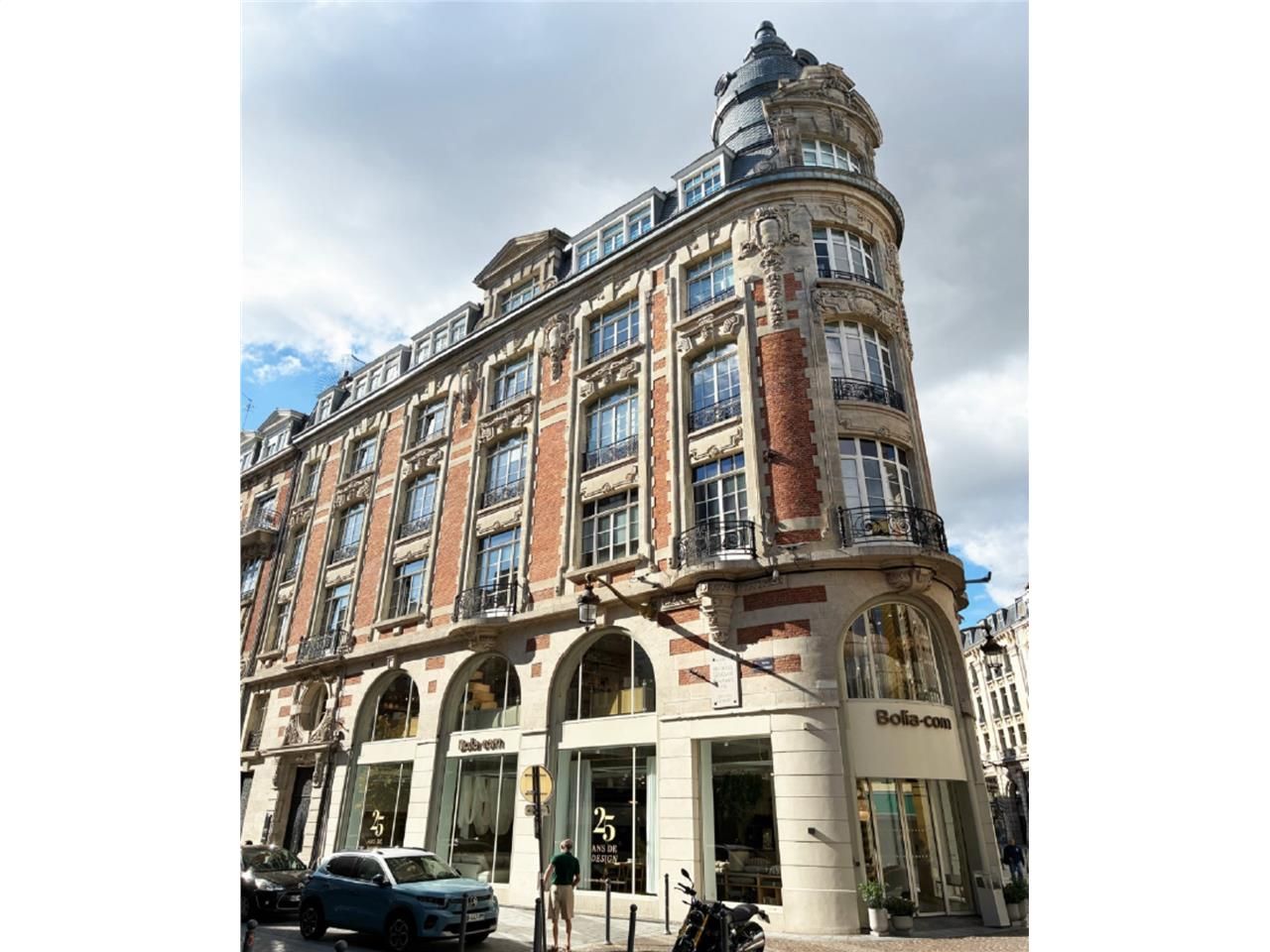 Situé en plein coeur du centre-ville de Lille, ce