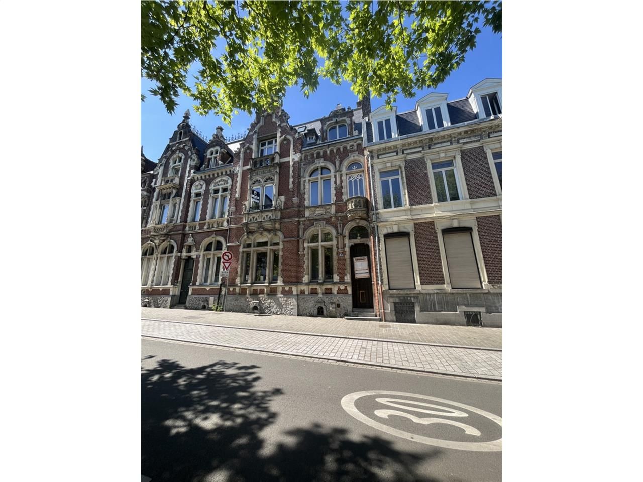 Opportunité rare à Roubaix !  CBRE Lille, vous pr