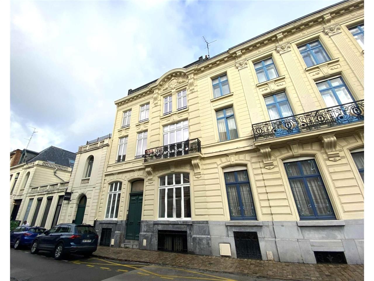 Magnifique hôtel particulier rénové, une offre d'