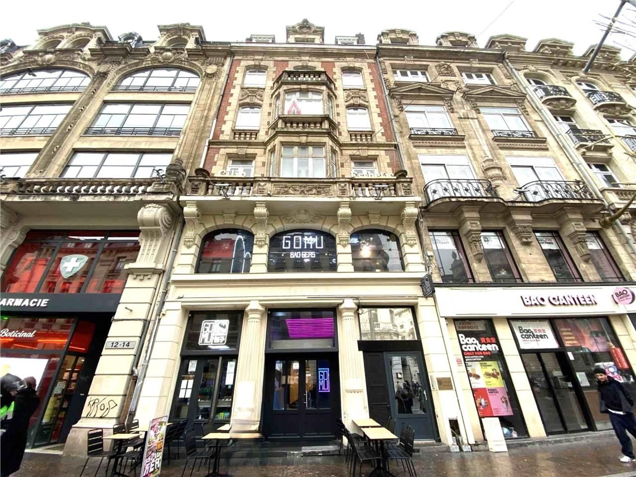 Situé rue Faidherbe, découvrez un plateau de bure