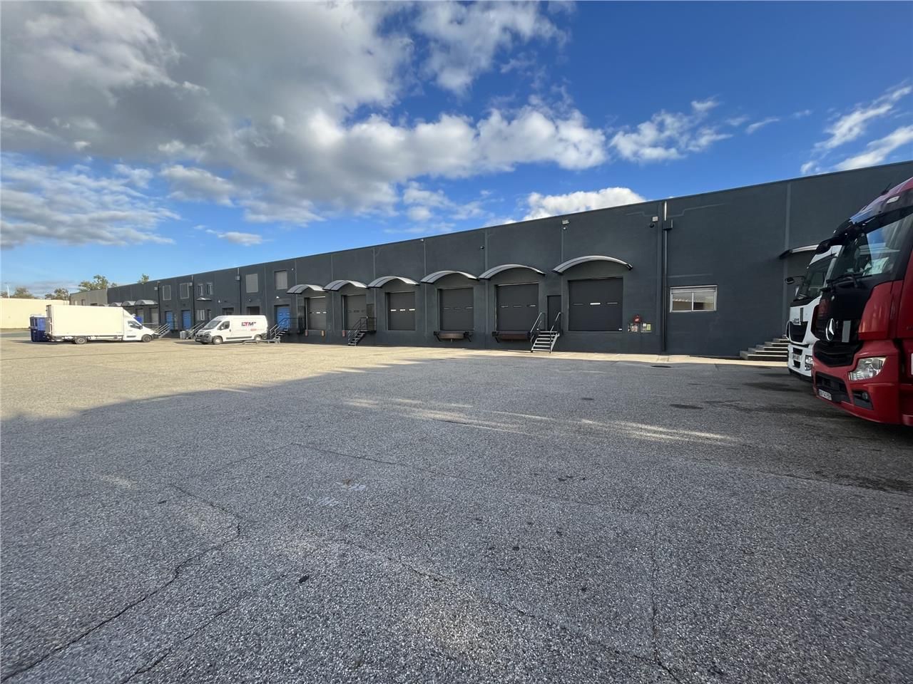 CBRE vous propose à la location ces surfaces géné