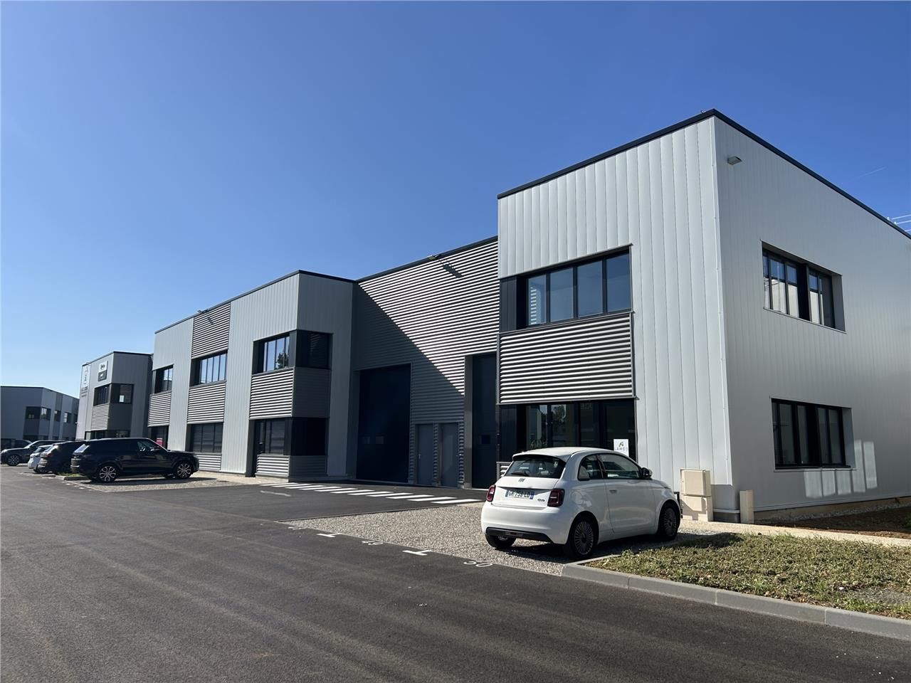 CBRE Lyon vous propose à la VENTE et à la LOCATIO