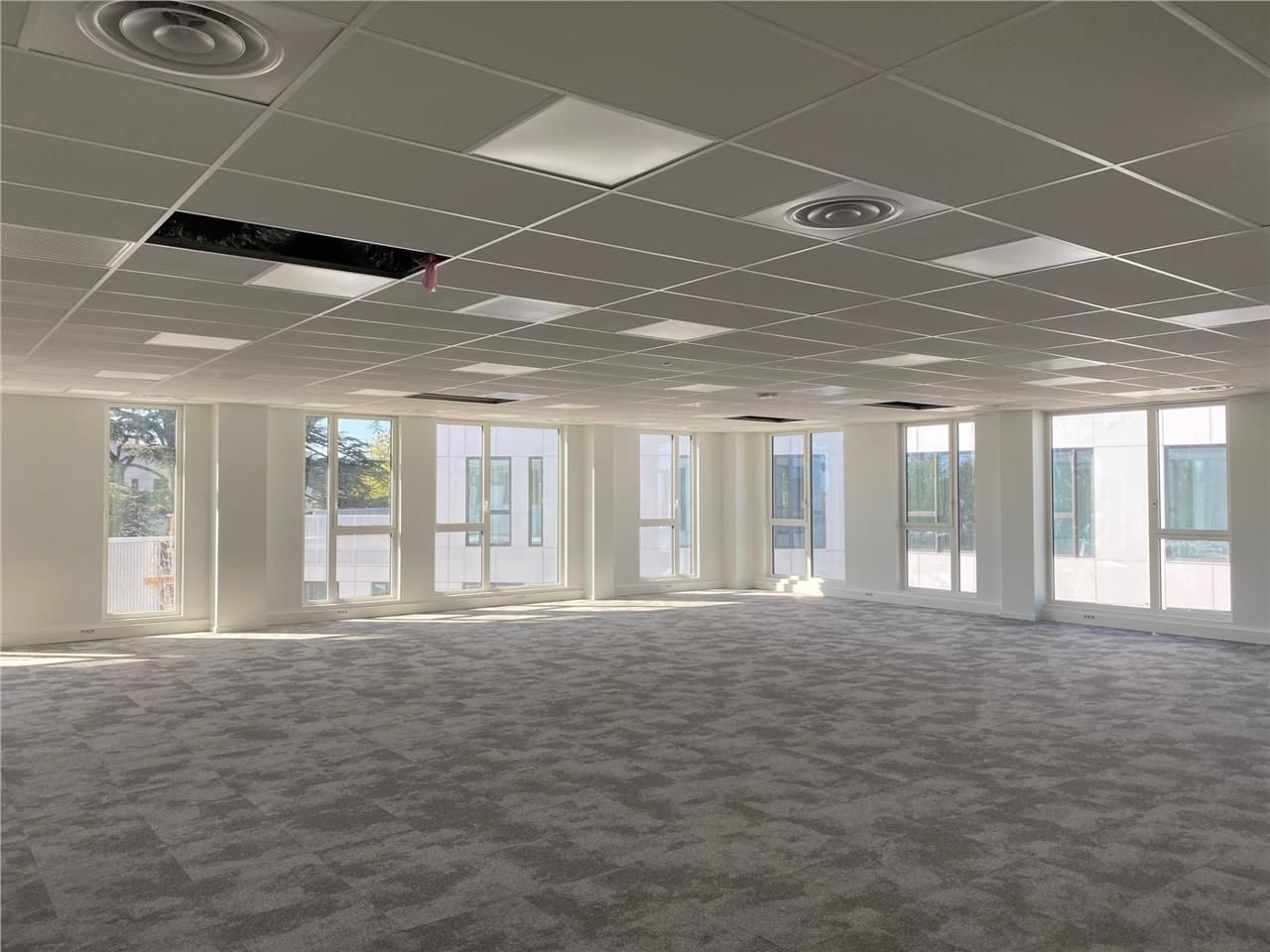 CBRE vous propose de découvrir ces bureaux à vend