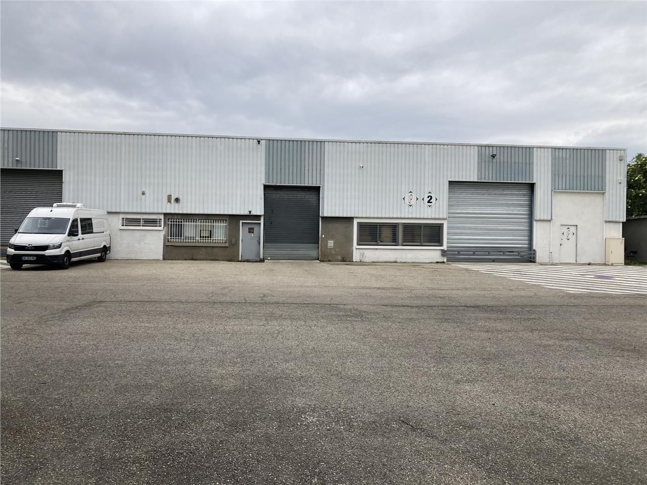 VENTE INVESTISSEUR! CBRE Lyon vous propose cette 