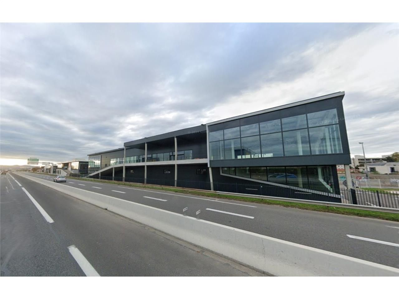 CBRE Lyon vous propose de découvrir le bâtiment W