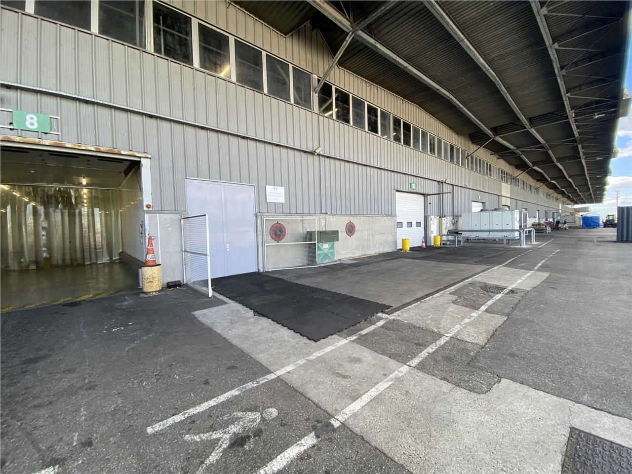 Situé au sein du Cargoport de Lyon St-Exupéry, ce