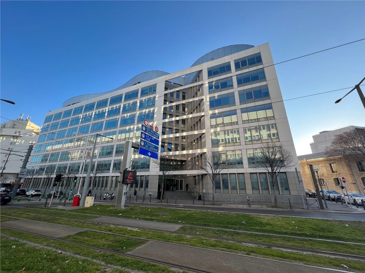 BUREAUX A LOUER, au coeur d'Euroméditerranée, 130