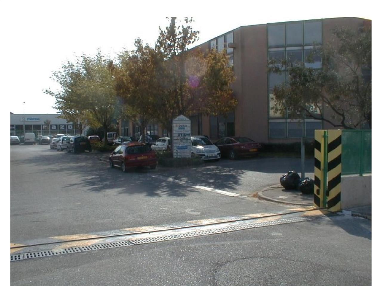 LOCAUX COMMERCIAUX A LOUER A LA CAPELETTE A MARSE