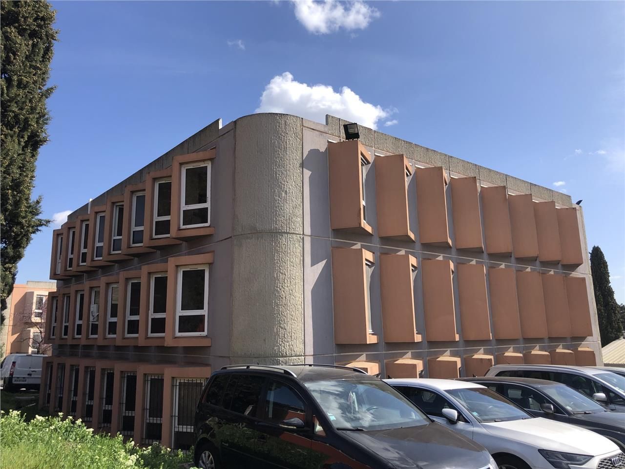 BUREAUX et LOCAUX D'ACTIVITES A LOUER - ARTIZANOR