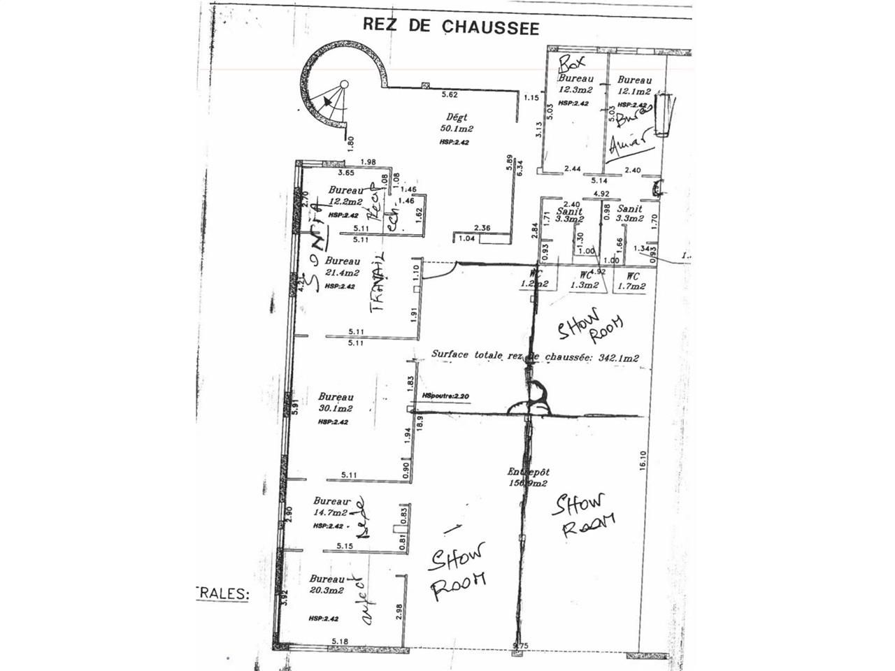 Vente entrepots 3209 m² non divisibles