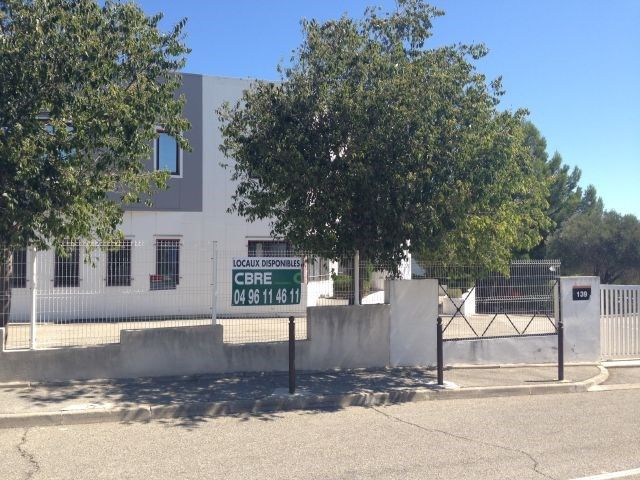 BUREAUX A VENDRE OU A LOUER - ZAC ATHELIA III - 1