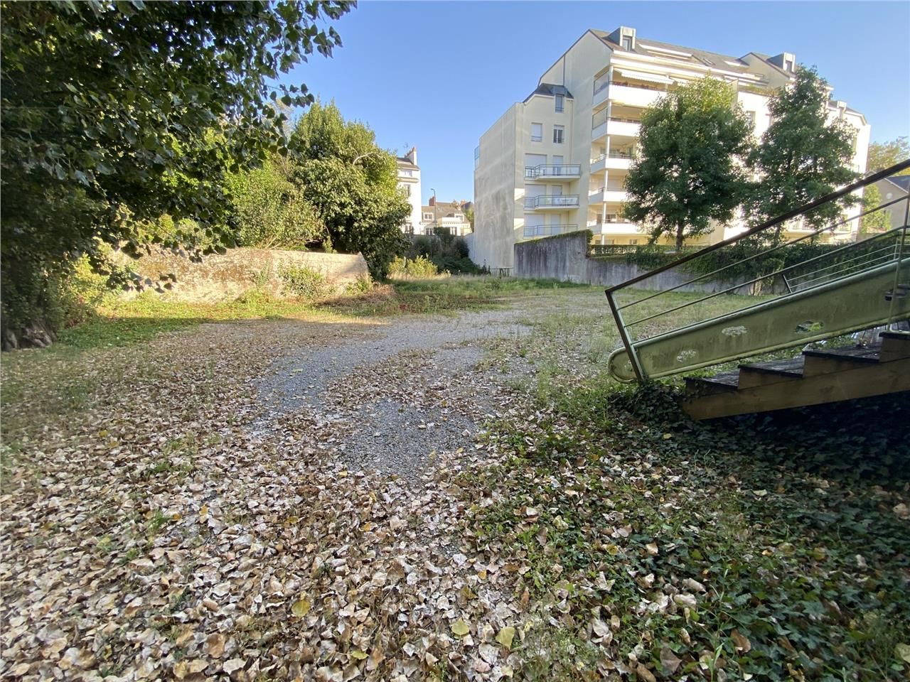 Idéalement situé en plein coeur de Nantes dans un
