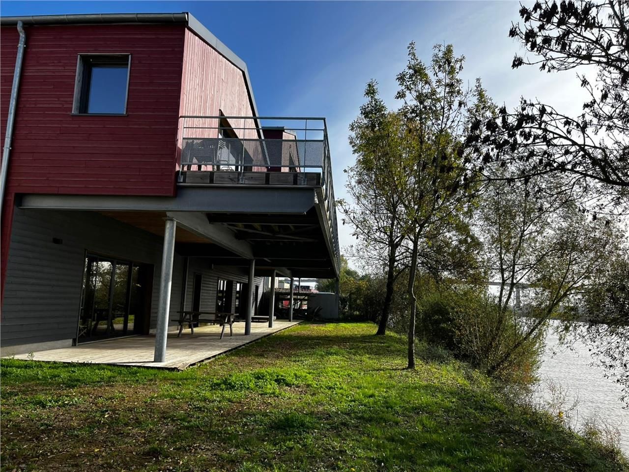 A LOUER / A VENDRE  CBRE NANTES vous propose un p