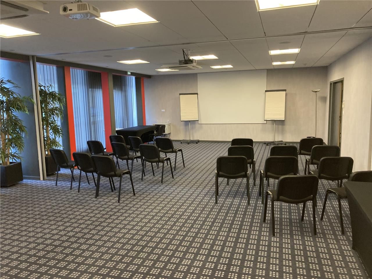 GARE DE NANTES - CBRE vous propose à la location 