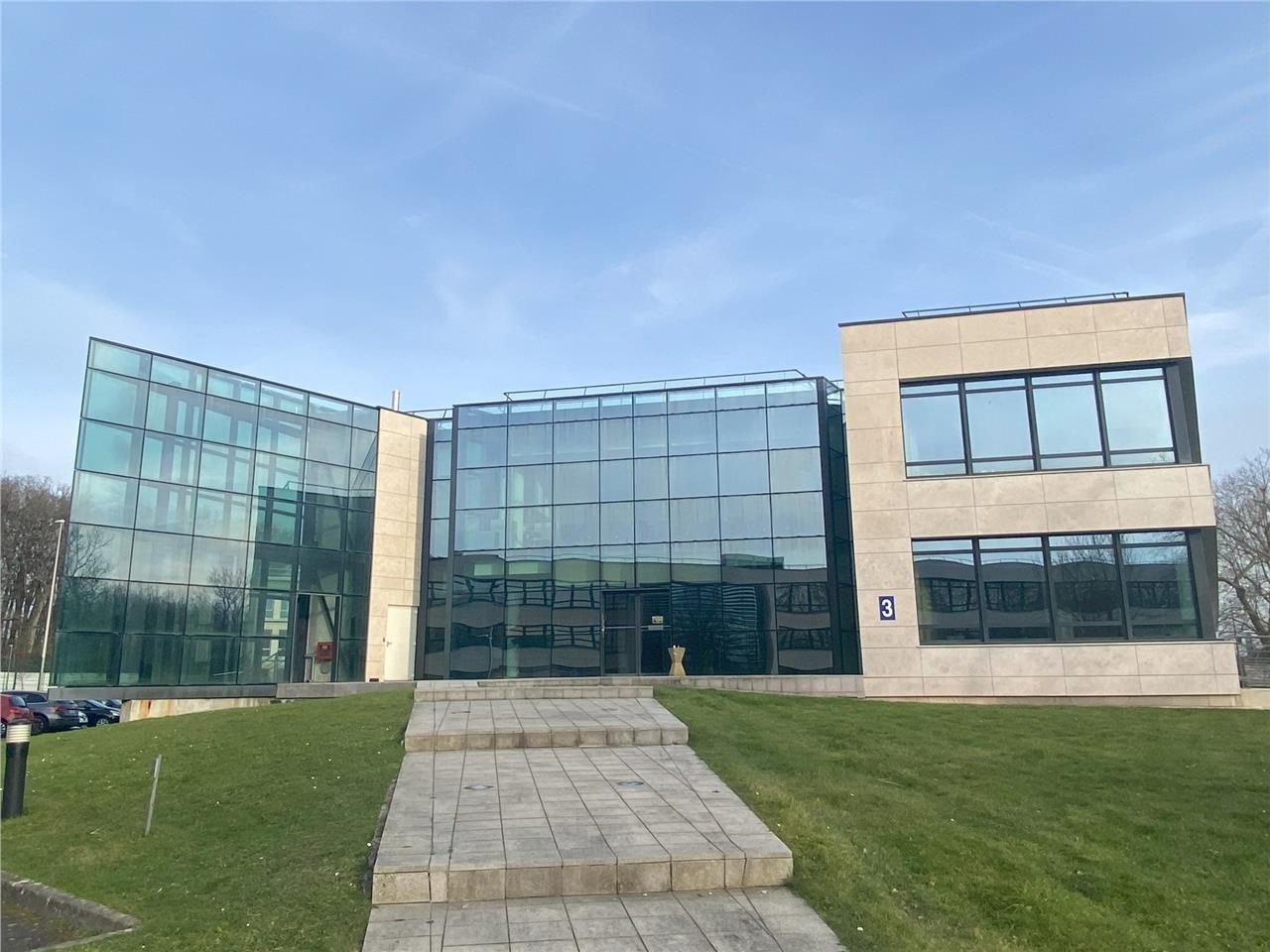 A proximité immédiate du périphérique Nantais (po