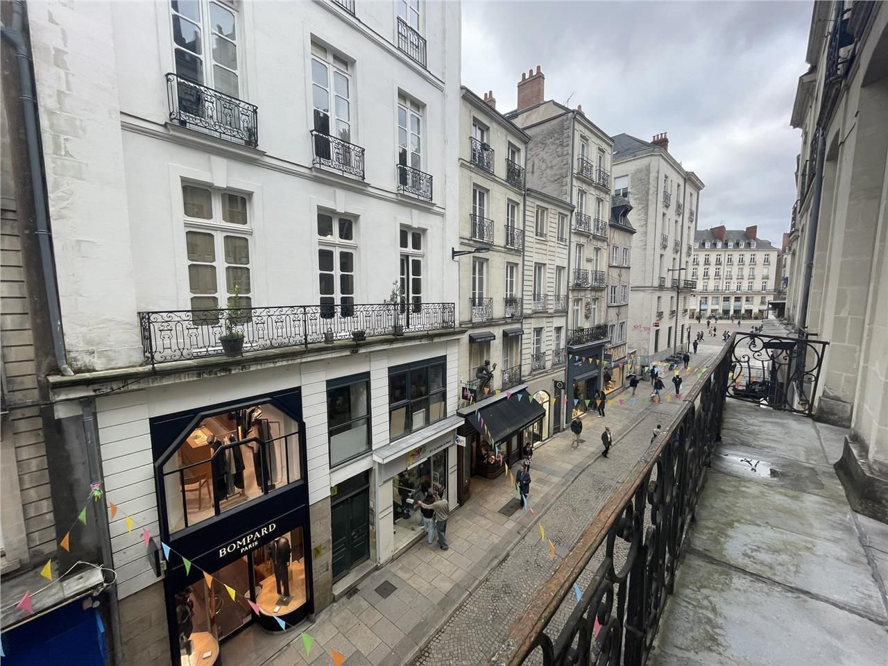 En  plein coeur de Nantes CBRE NANTES vous propos