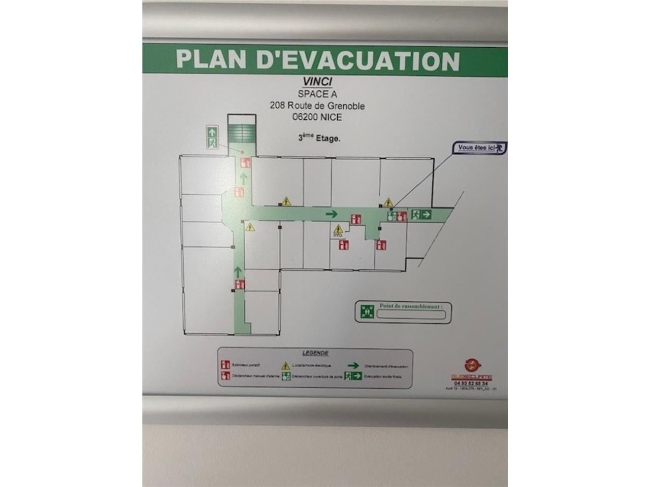 Location bureaux 712 m² divisibles à partir de 44 m²
