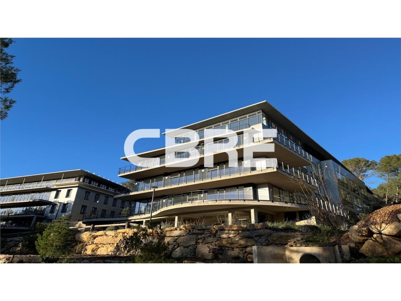 CBRE vous propose à la location des bureaux neufs