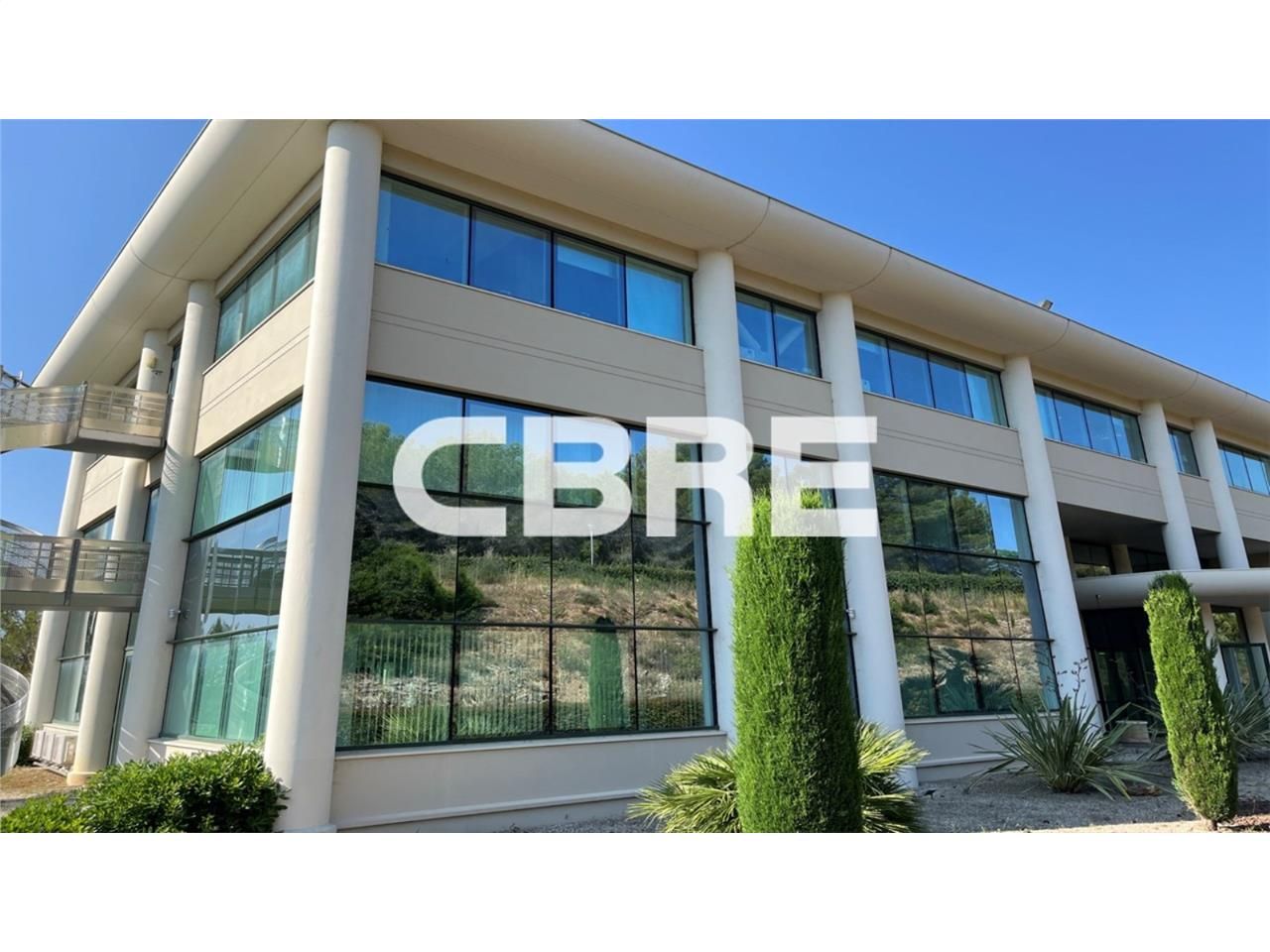 Au sein d'un immeuble de bureaux de très bon stan