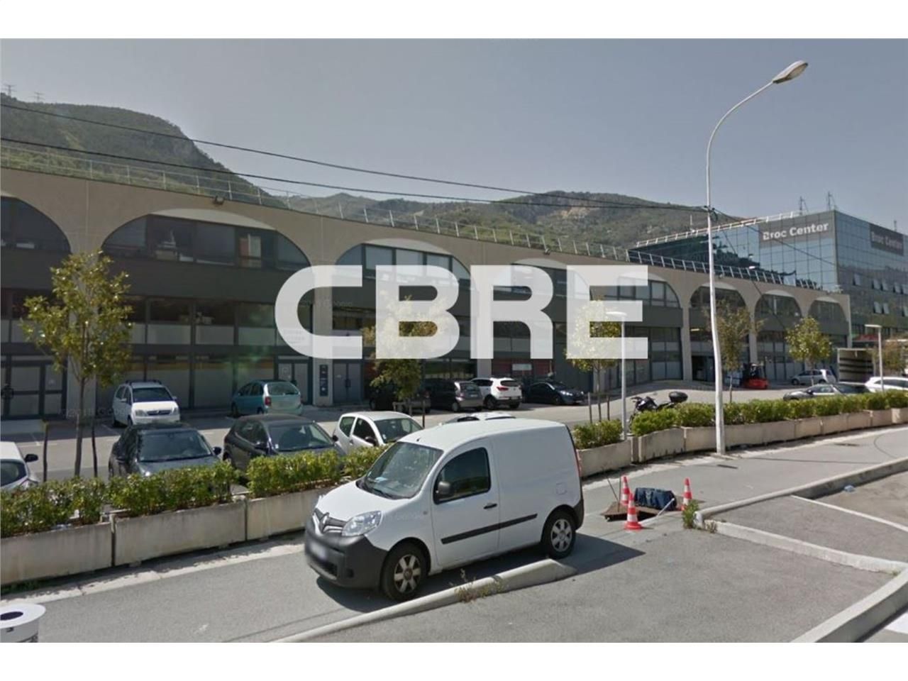 CARROS (06510) - CBRE vous propose à la location 