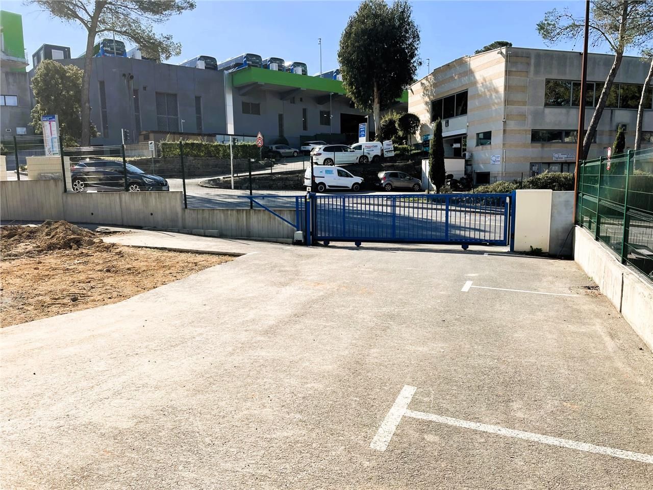 Opportunité ! CBRE vous propose à la location un