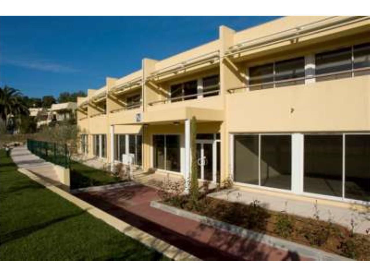 CBRE vous propose à la location ces bureaux d'une