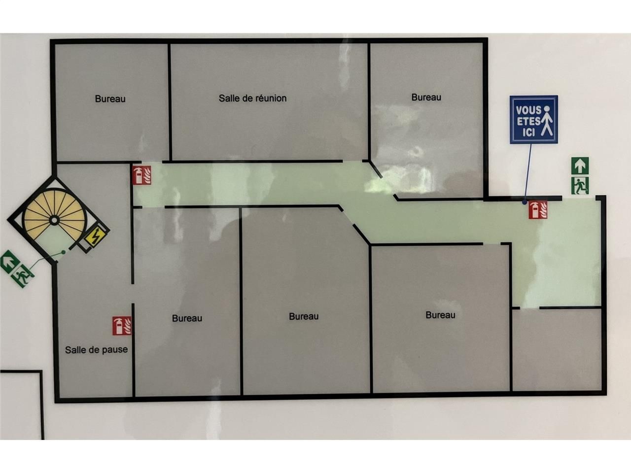 Location bureaux 222 m² non divisibles