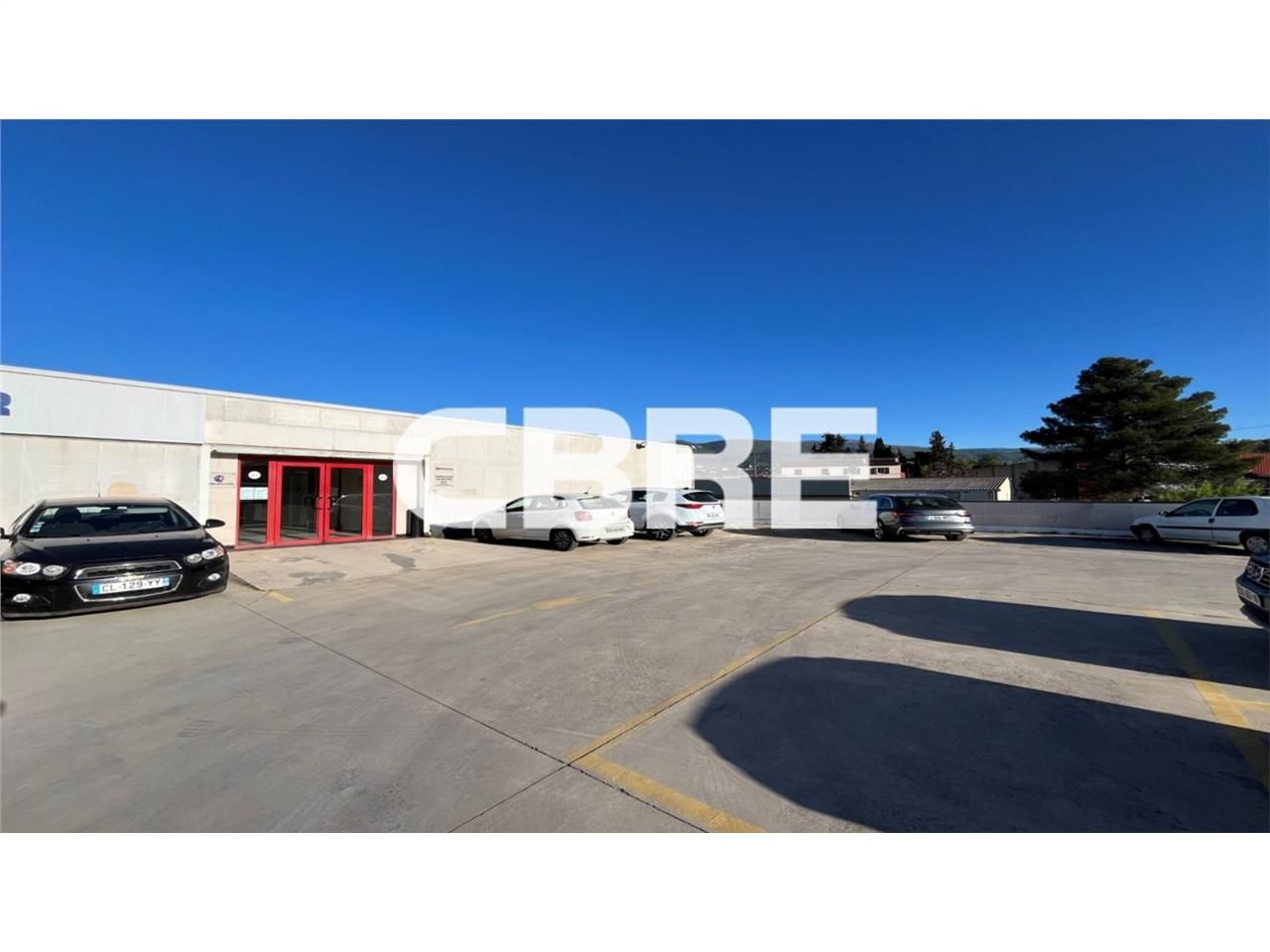 CBRE vous propose à la location des bureaux d'env