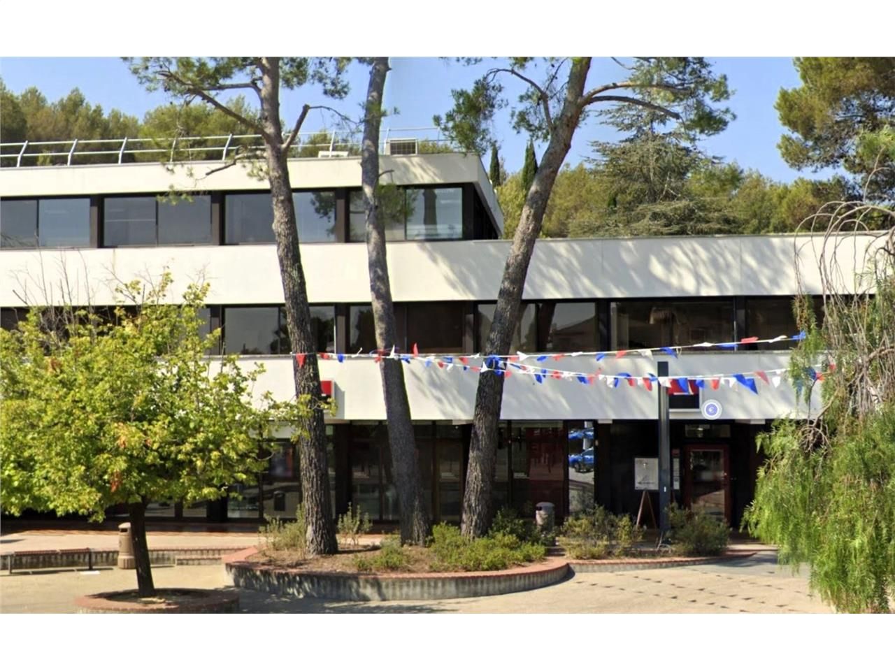 SOPHIA ANTIPOLIS (06560) - CBRE vous propose à la