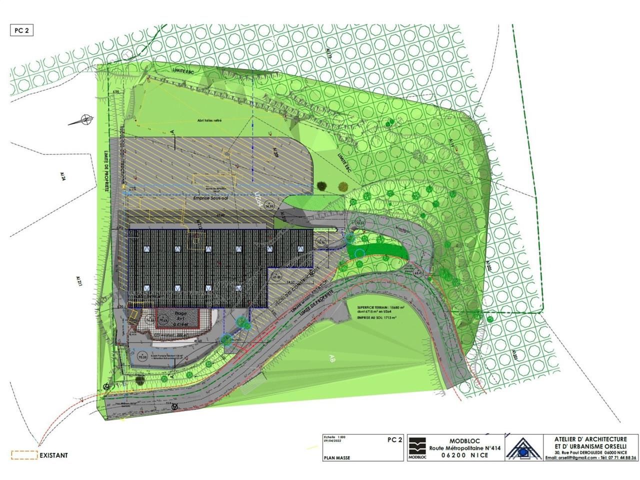 Location entrepots 690 m² non divisibles