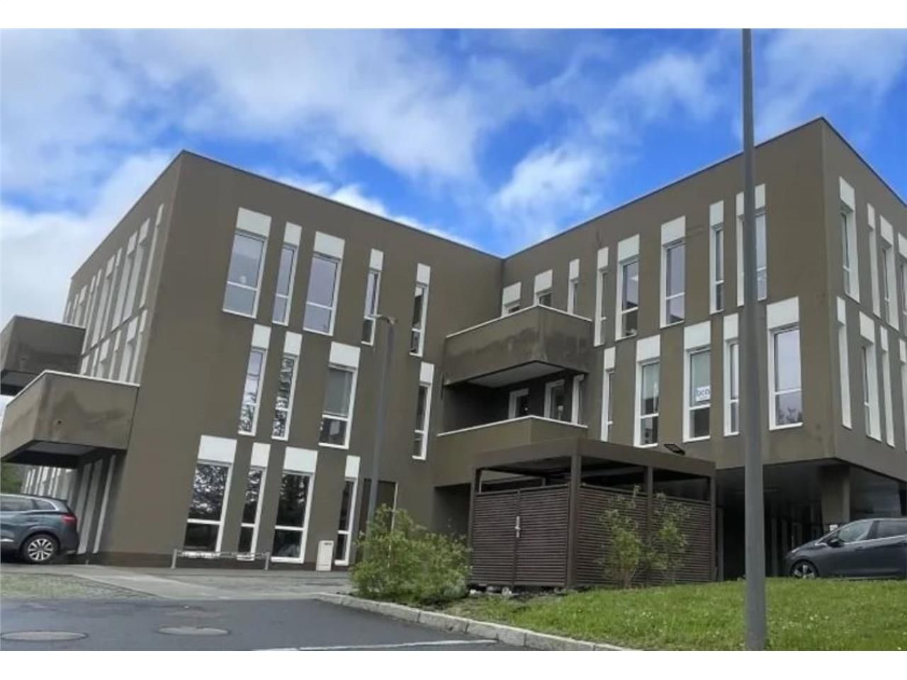 Au sein d'un parc d'affaires LA CONTERIE bénéfici