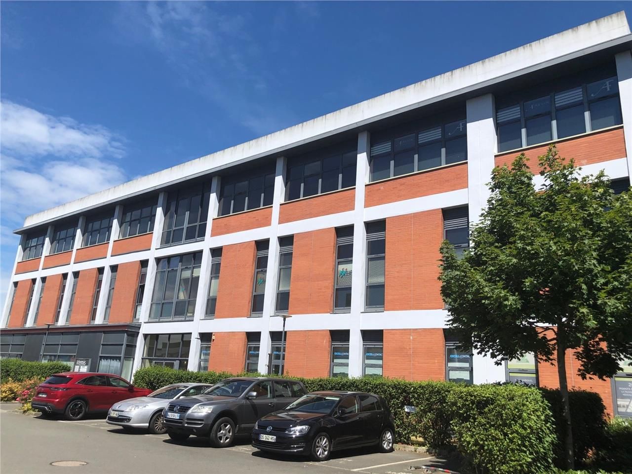 RENNES OUEST, au coeur de la zone de la route de 