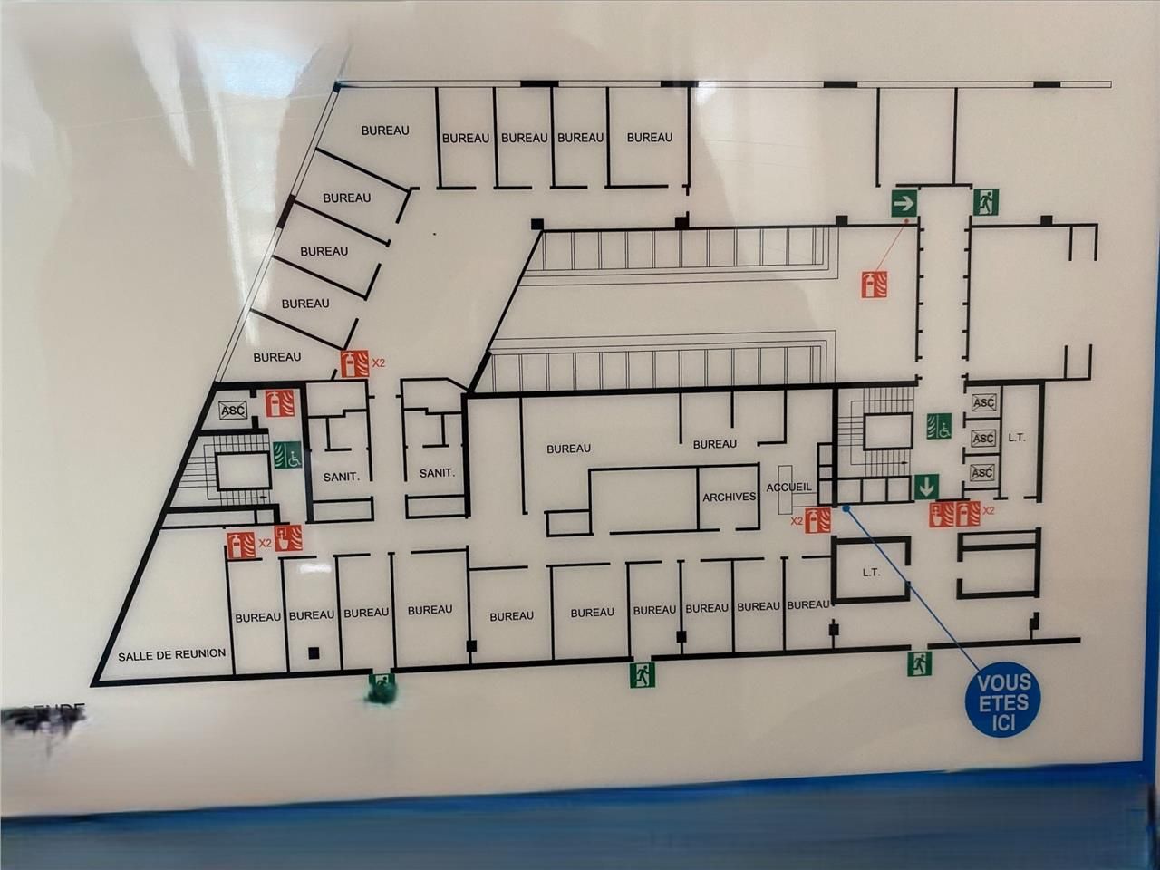 Location bureaux 324 m² non divisibles