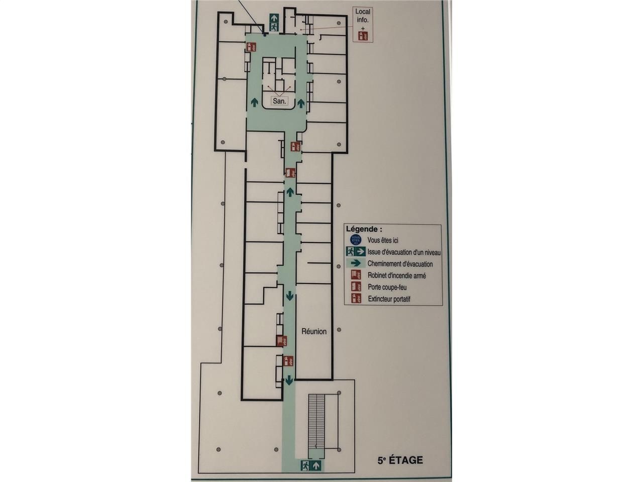 Location bureaux 640 m² non divisibles