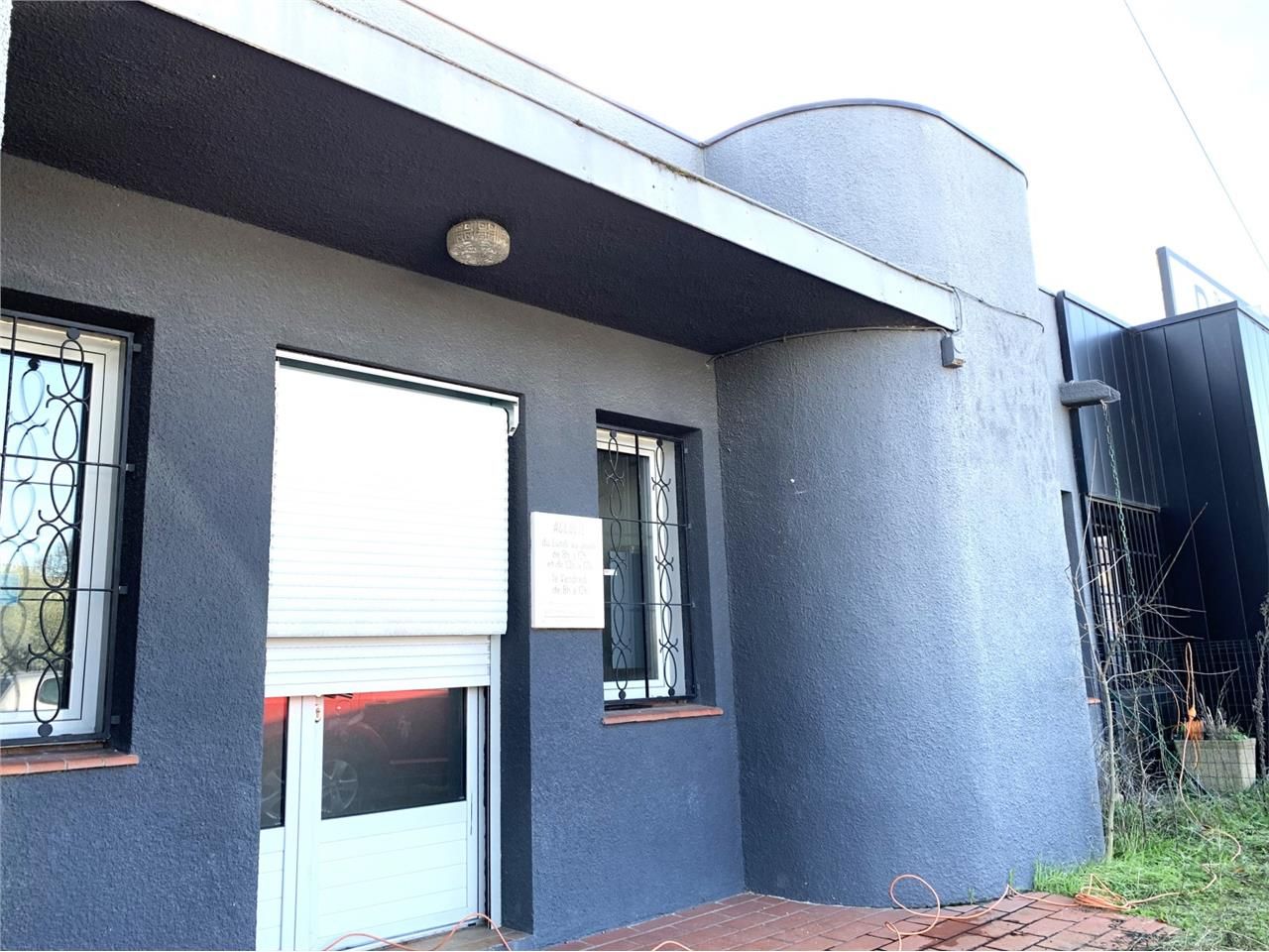 Local Mixte (Activité et Bureaux) à louer au coeu