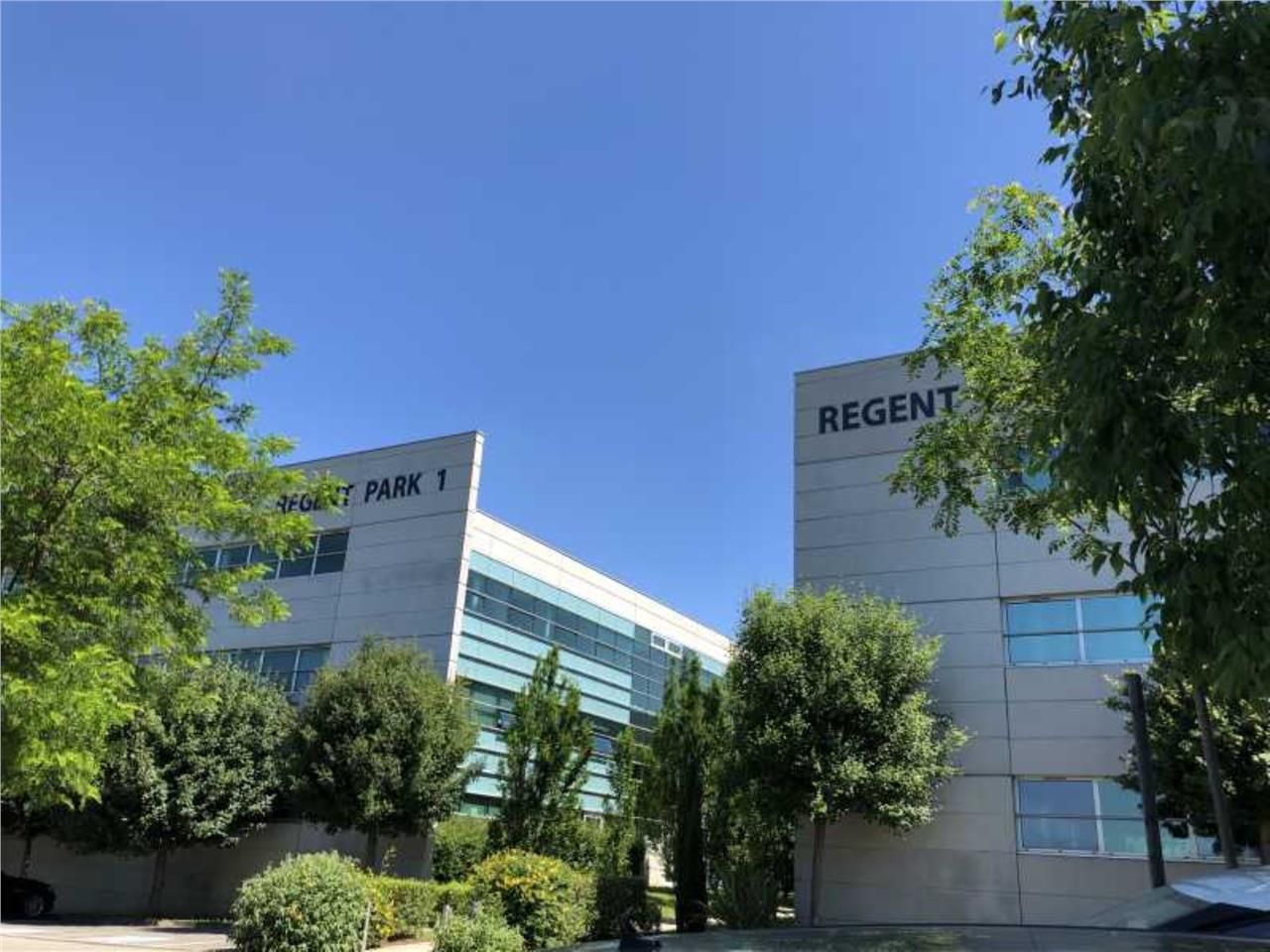 Bureaux à louer à LABEGE dans deux immeubles de 3