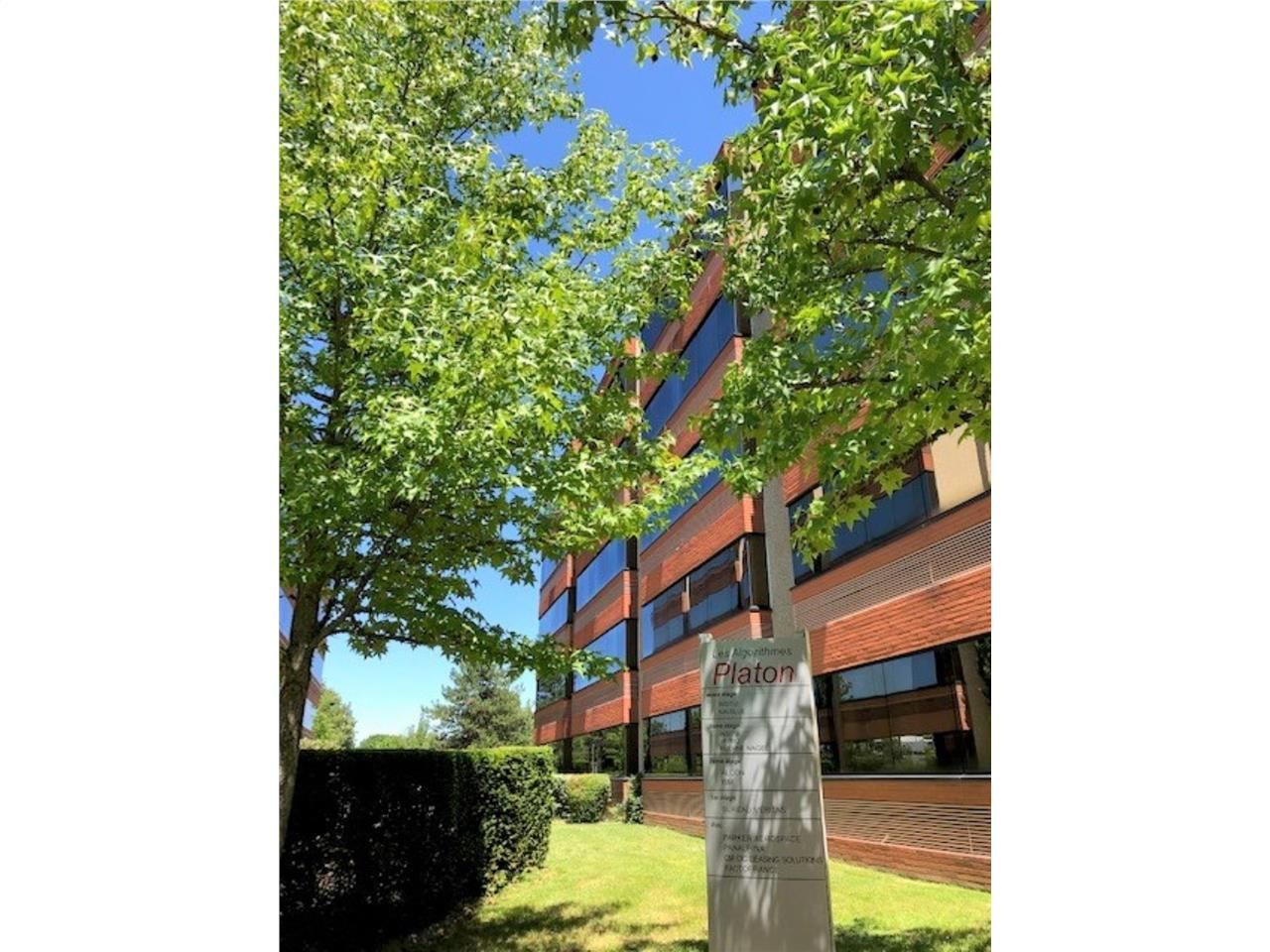 Bureaux à louer à BLAGNAC, face à l'Aéroport, dan