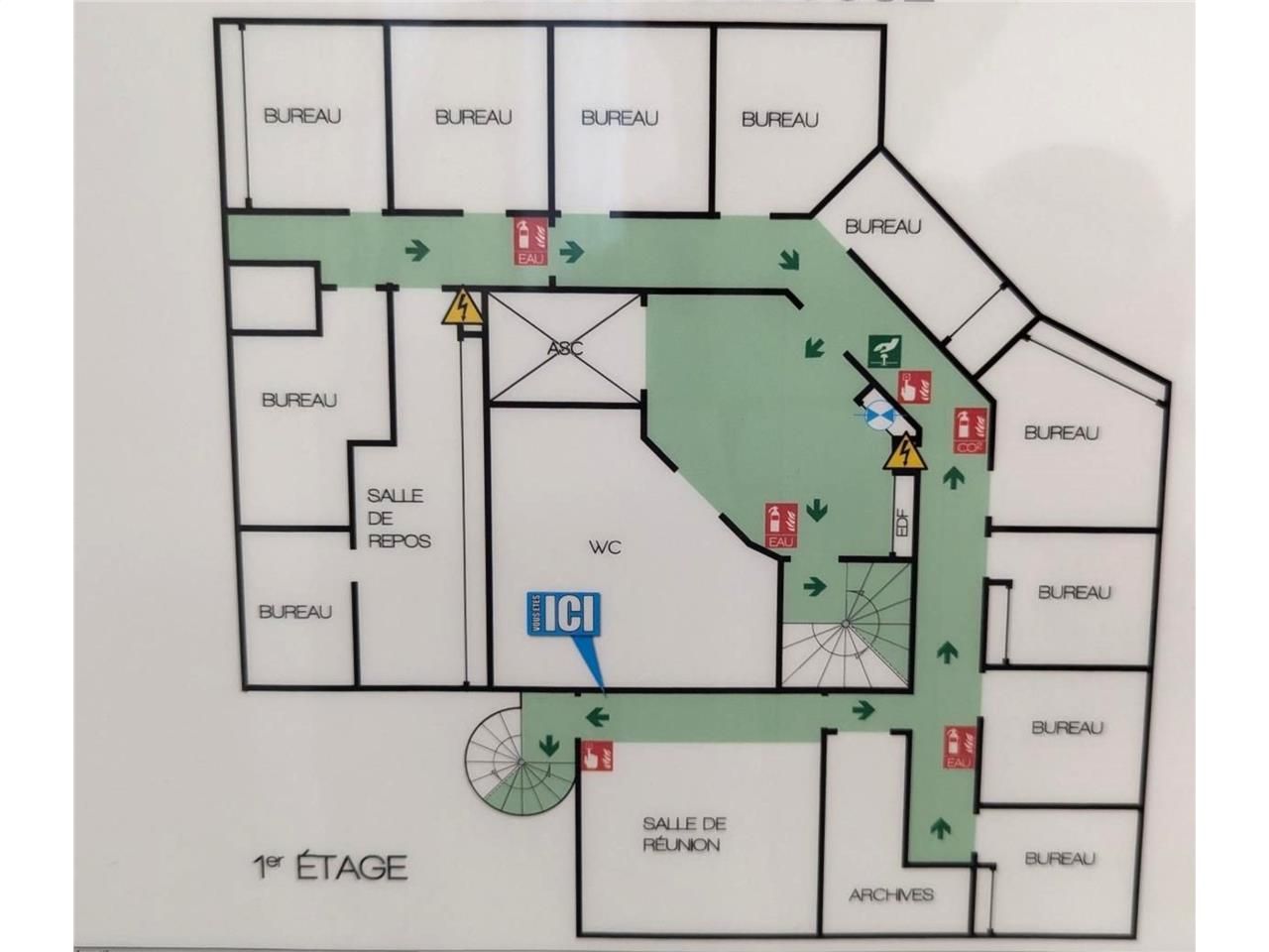 Location bureaux 227 m² divisibles à partir de 100 m²