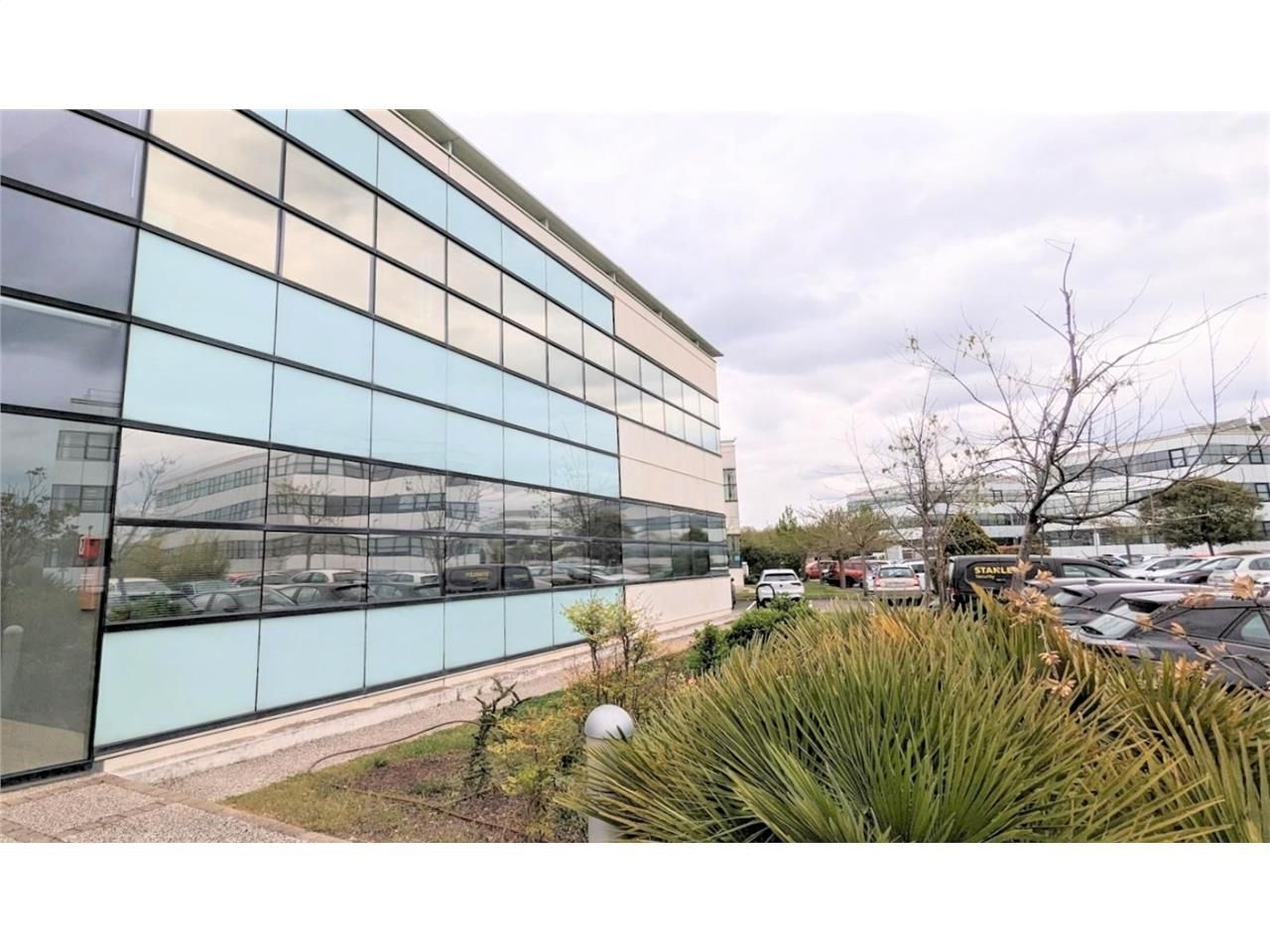 Bureaux à louer au coeur du pôle tertiaire de Sai