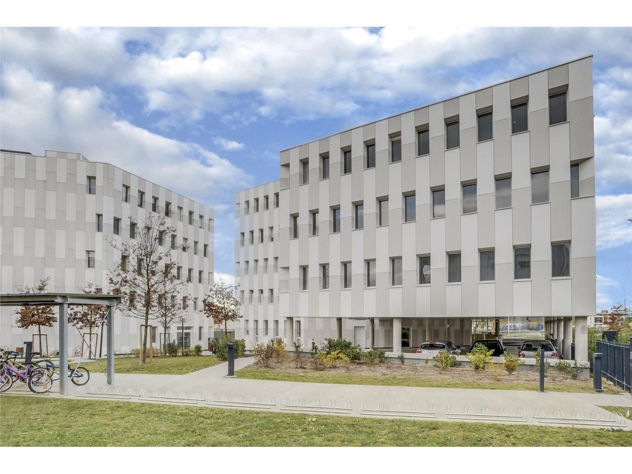 Bureaux à louer à BALMA, dans la zone tertiaire d