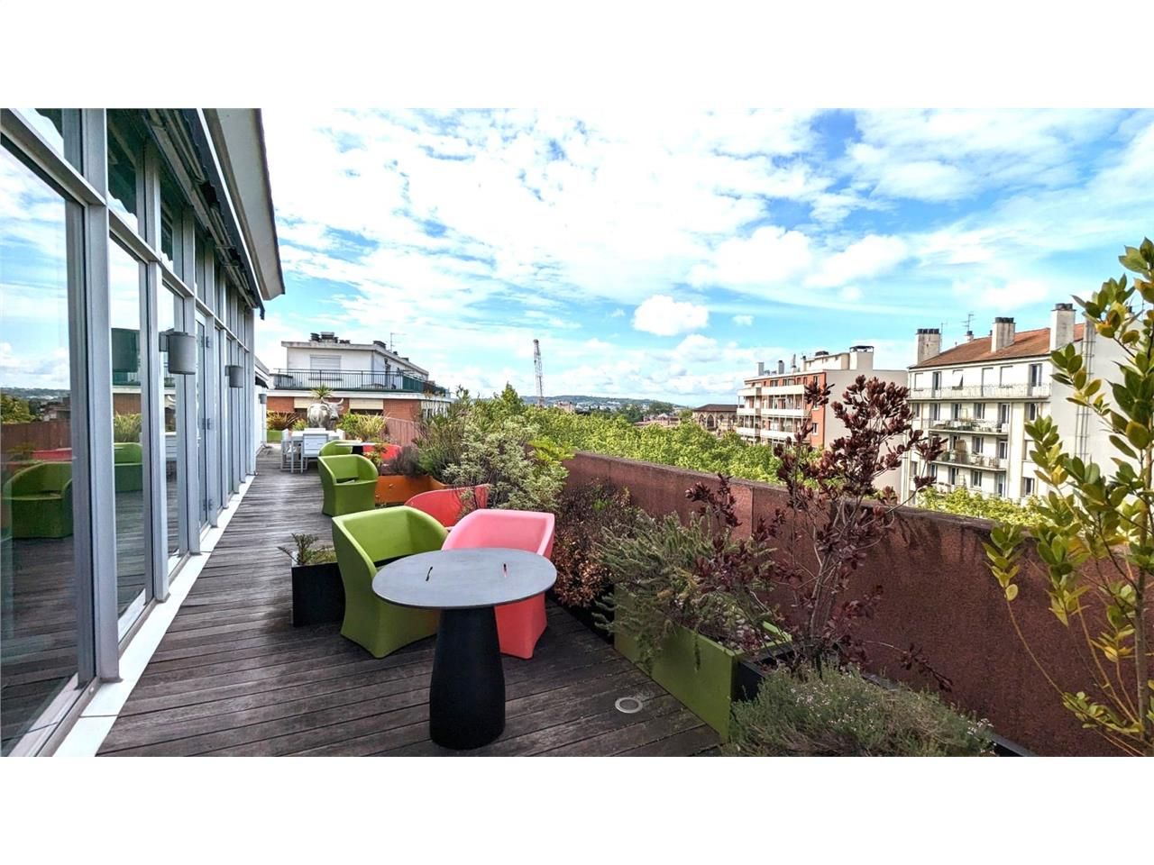 Bureaux à louer idéalement situés en hypercentre 