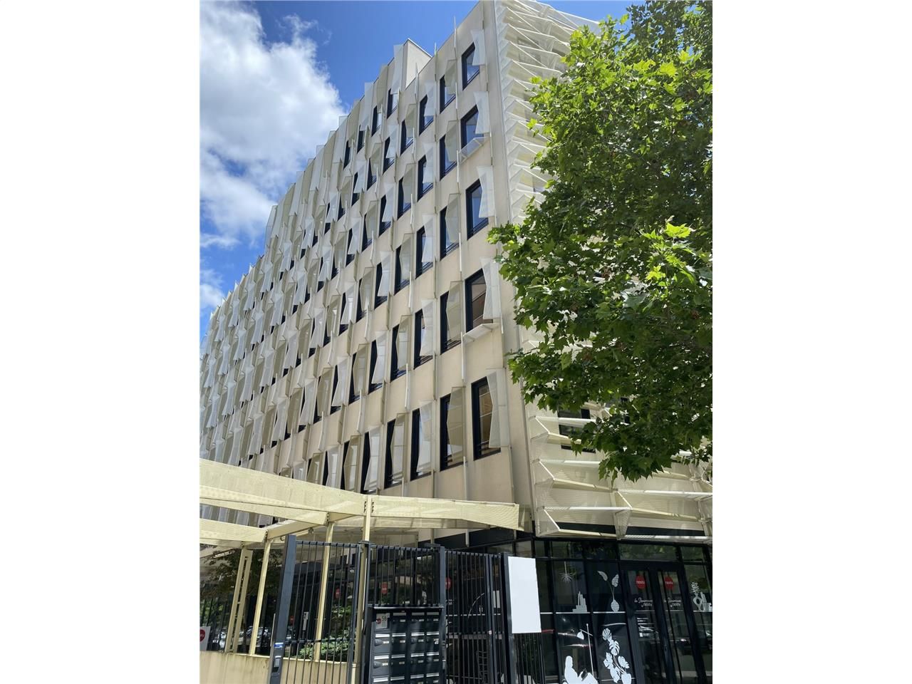 Bureaux à louer à TOULOUSE au coeur du parc terti