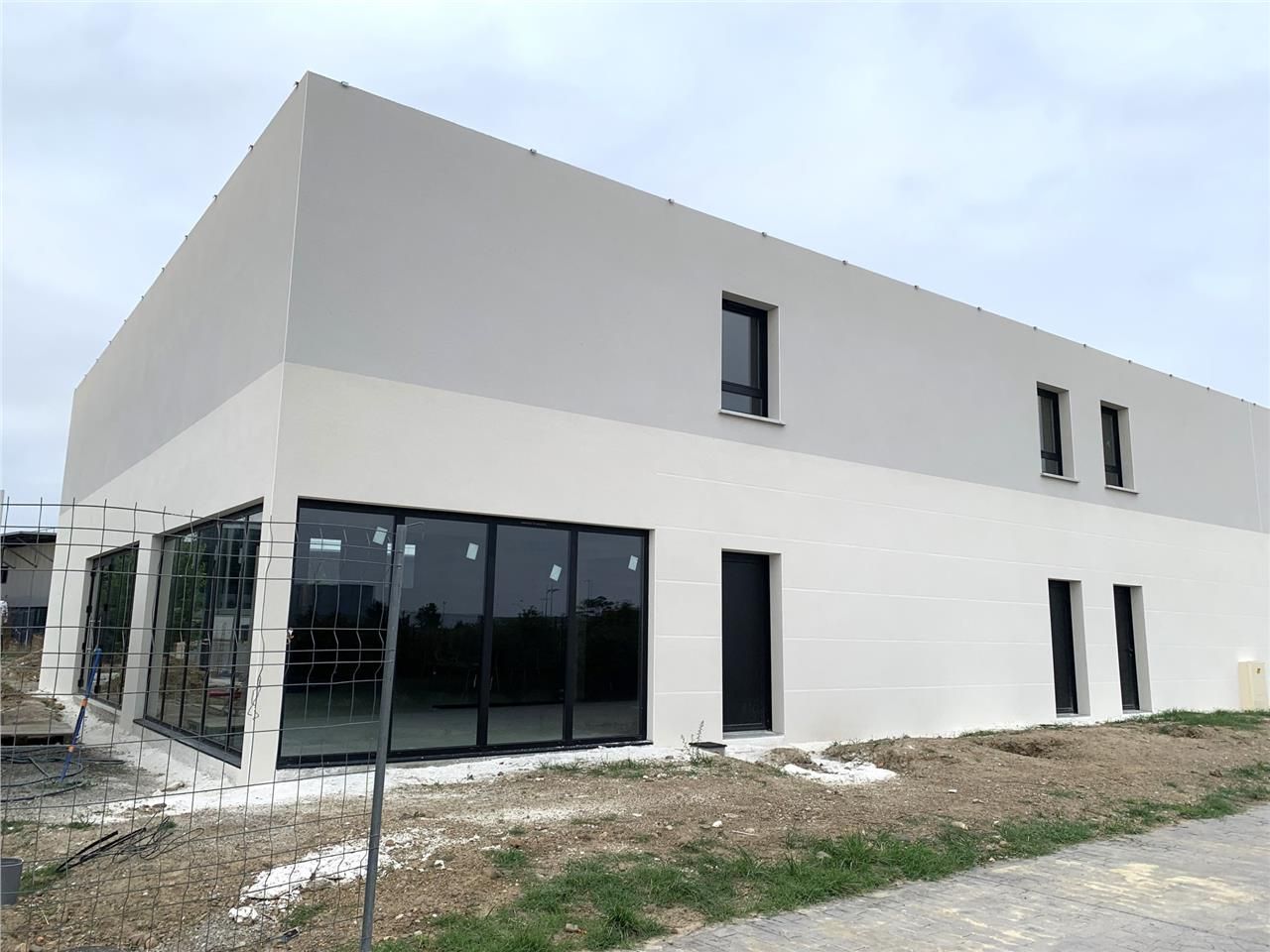 Locaux d'activité neufs à louer à Plaisance du To