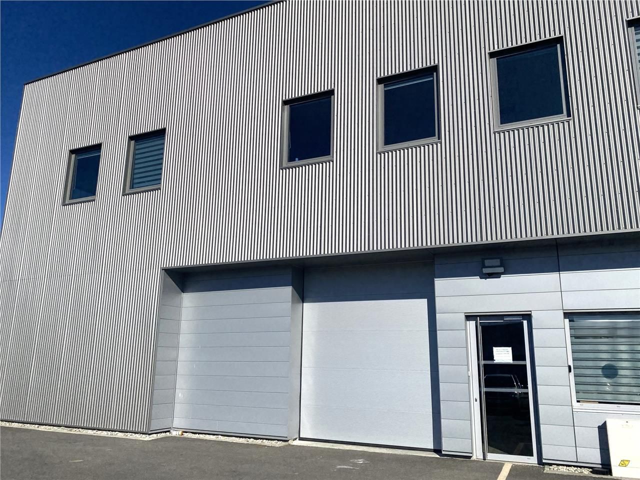 Local d'activité à louer à ESCALQUENS , dans la z