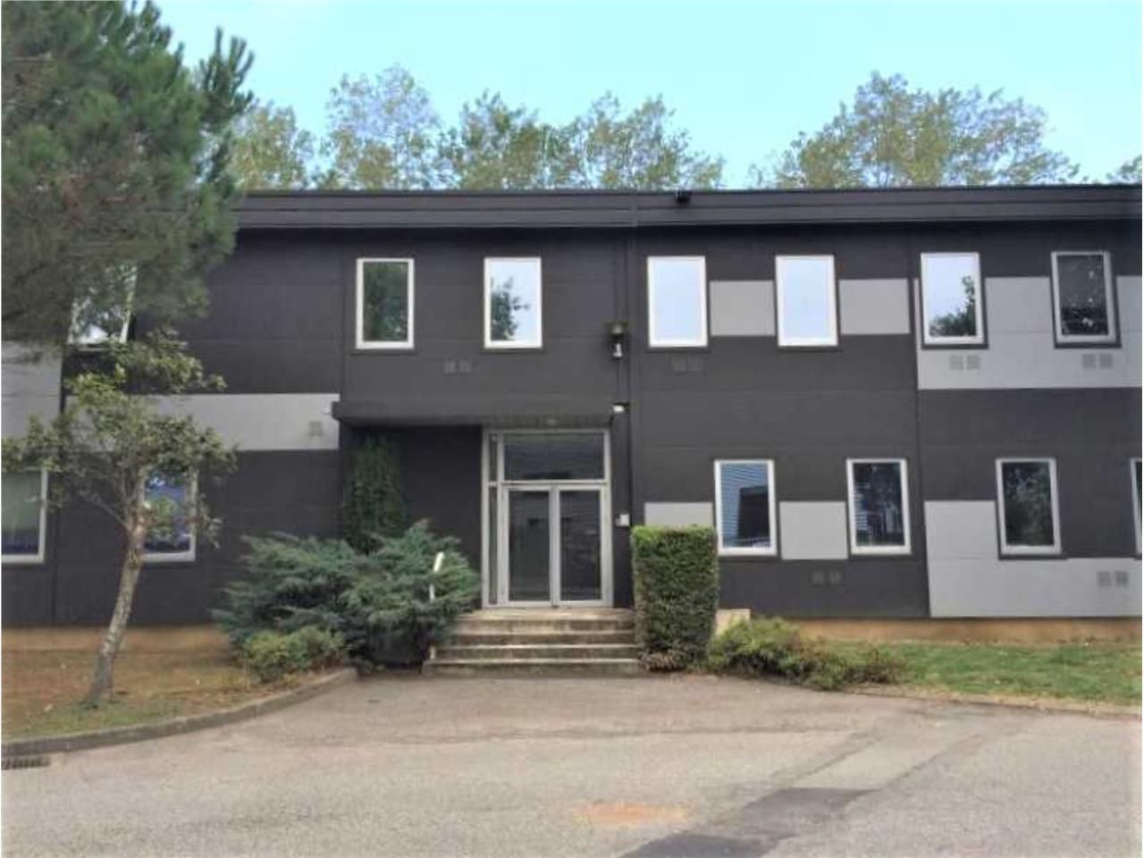 Bureaux à louer sur un axe passant au Sud-Est de 