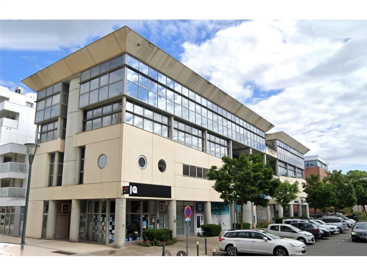 À vendre, surface de bureaux au centre-ville de C