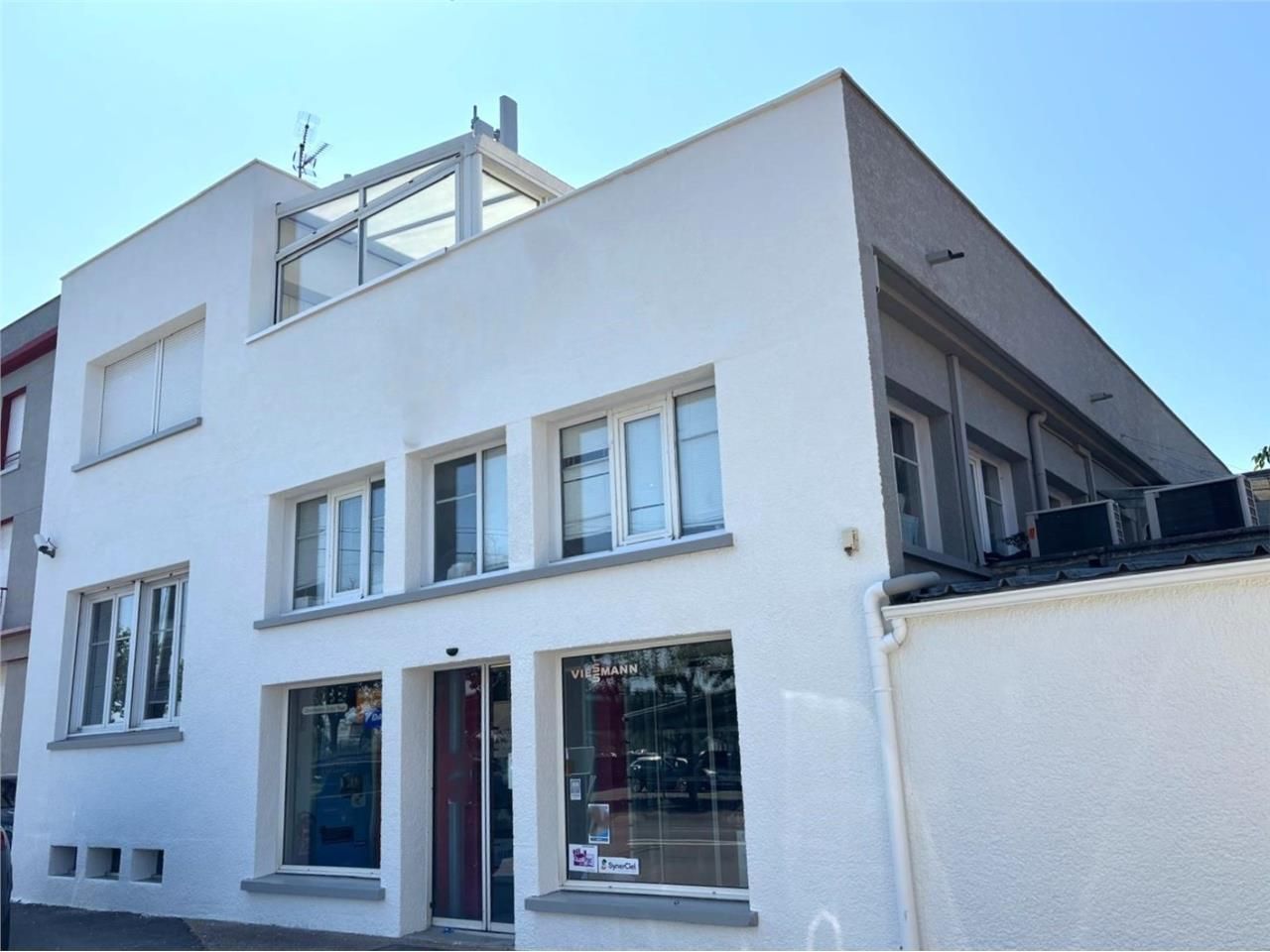 Local mixte (activité et bureaux) à vendre ou à l