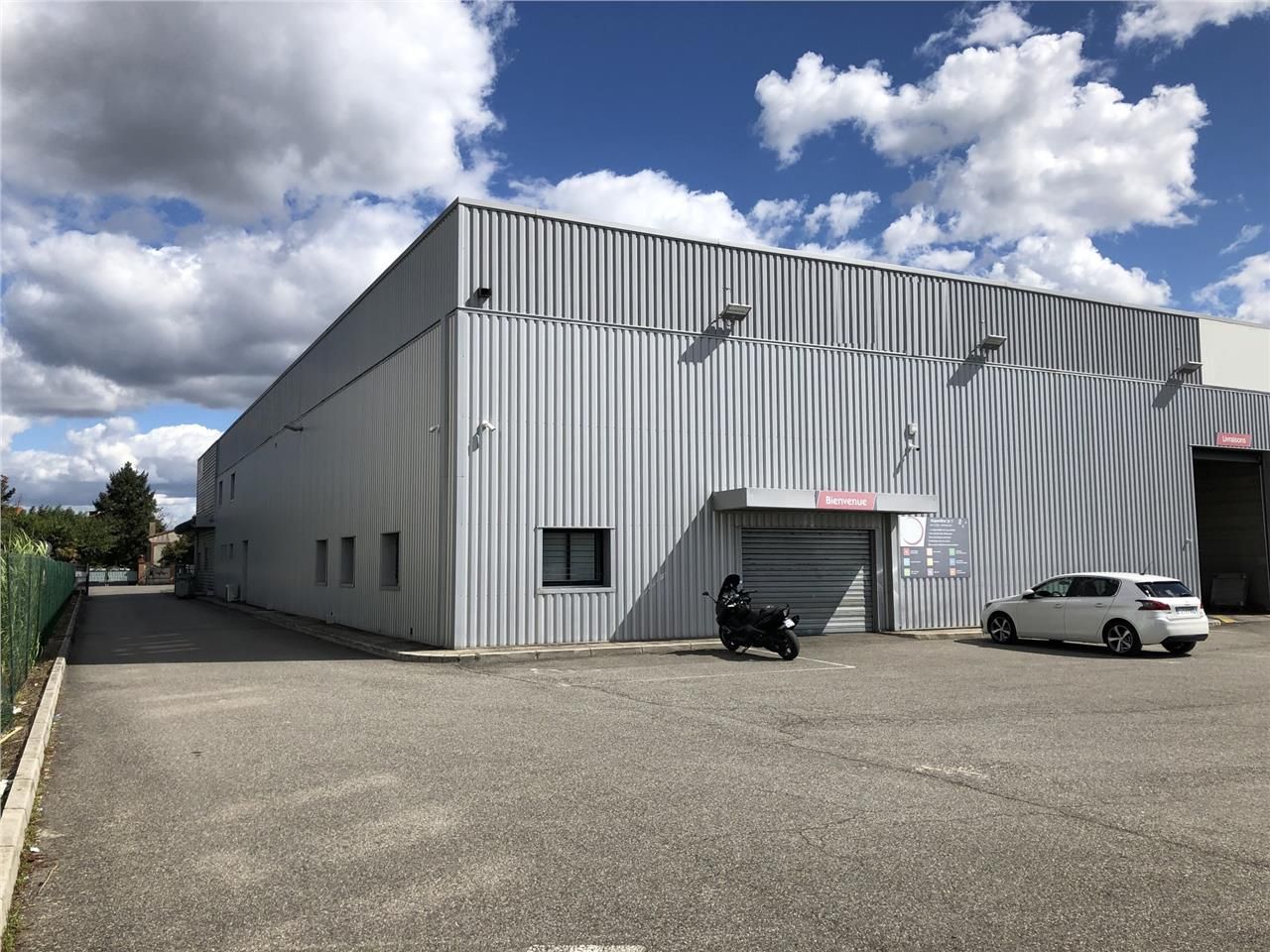 Locaux d'activité à louer à TOULOUSE secteur Bord