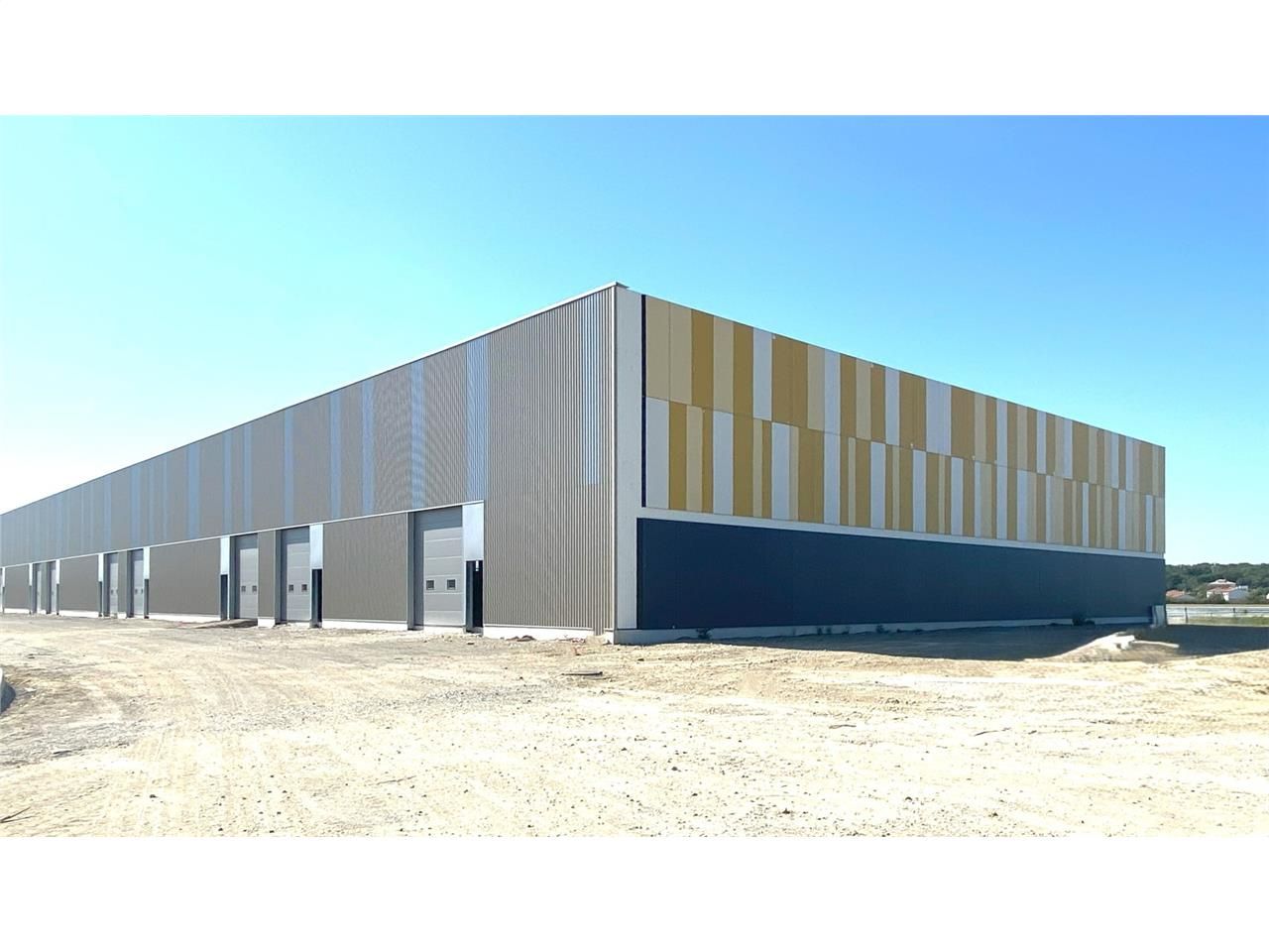 Locaux mixtes (Activité et Bureaux) à louer, à pr