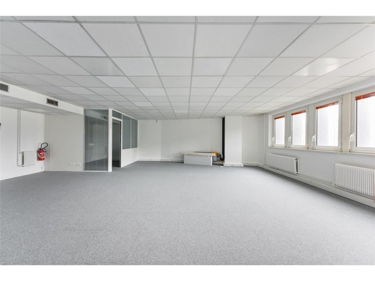 CBRE vous propose à la vente une surface de burea